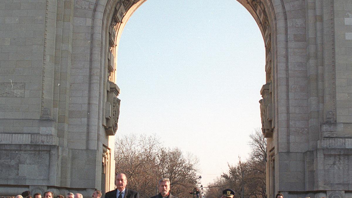  1997, prima deceptie - Chirac, omul nostru la Madrid