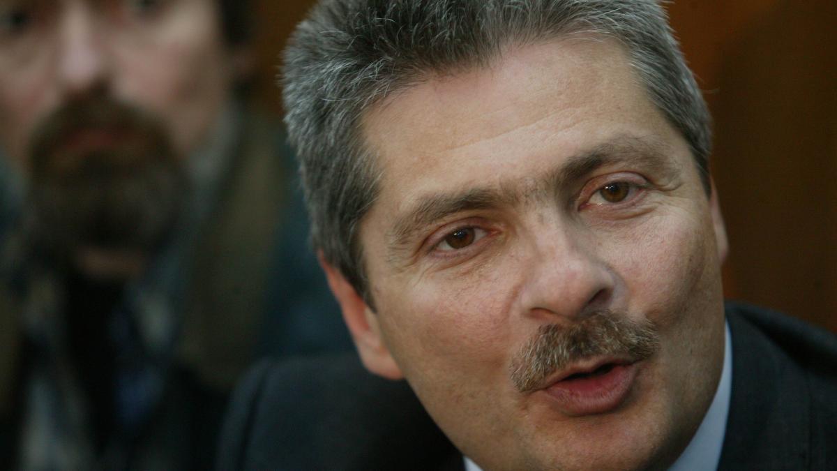 Se decide bila lui Turcescu