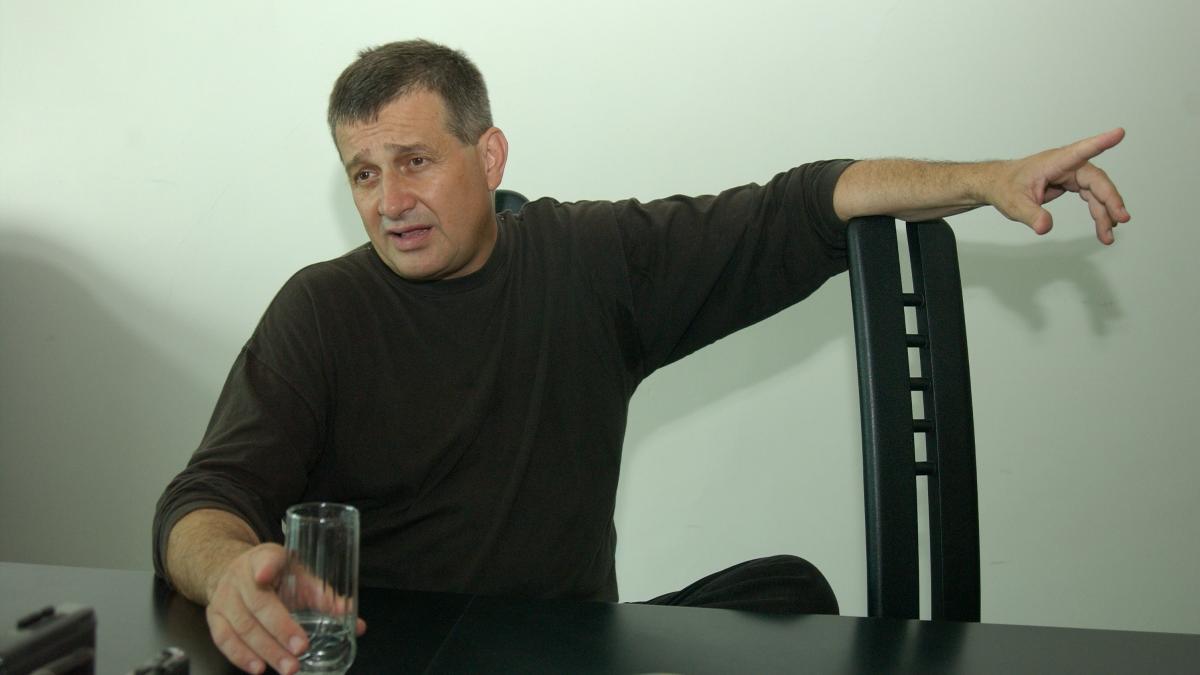 Dinescu, Turcescu, Hurezeanu, Ursu...