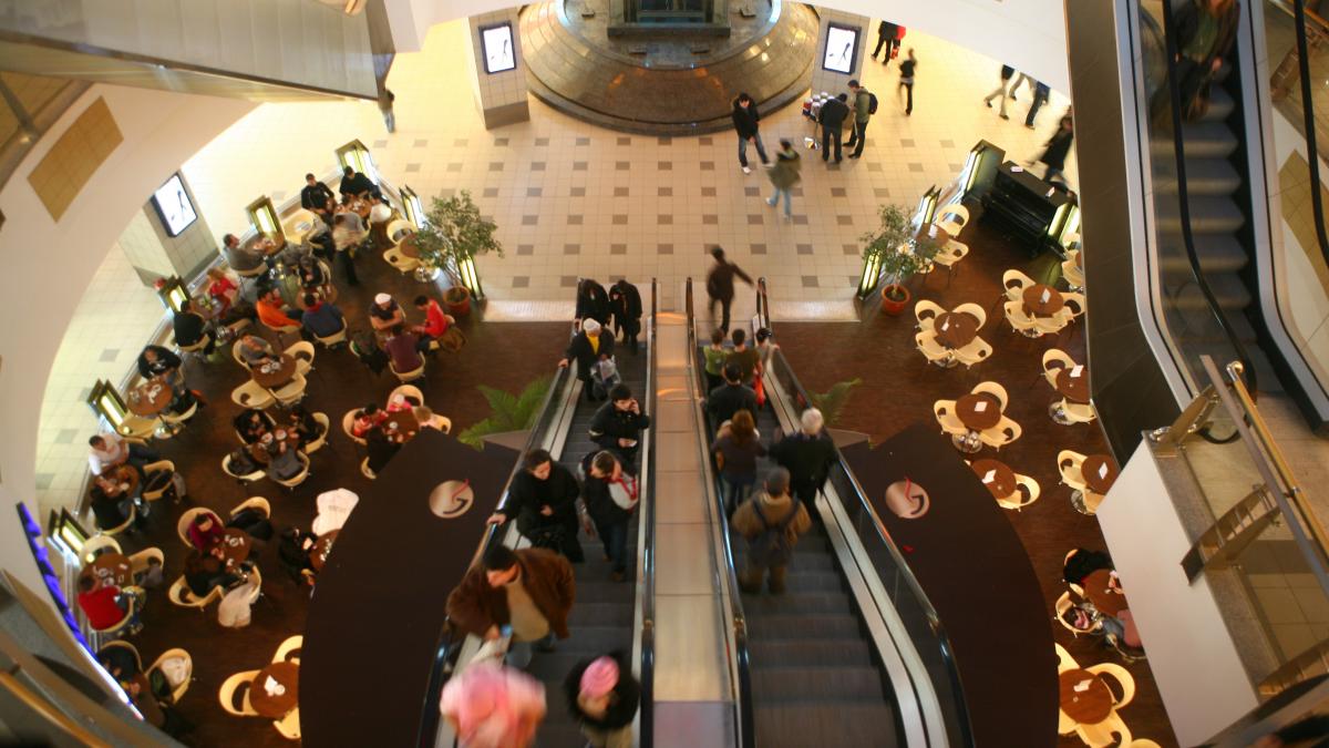 Devoratorii de mall-uri