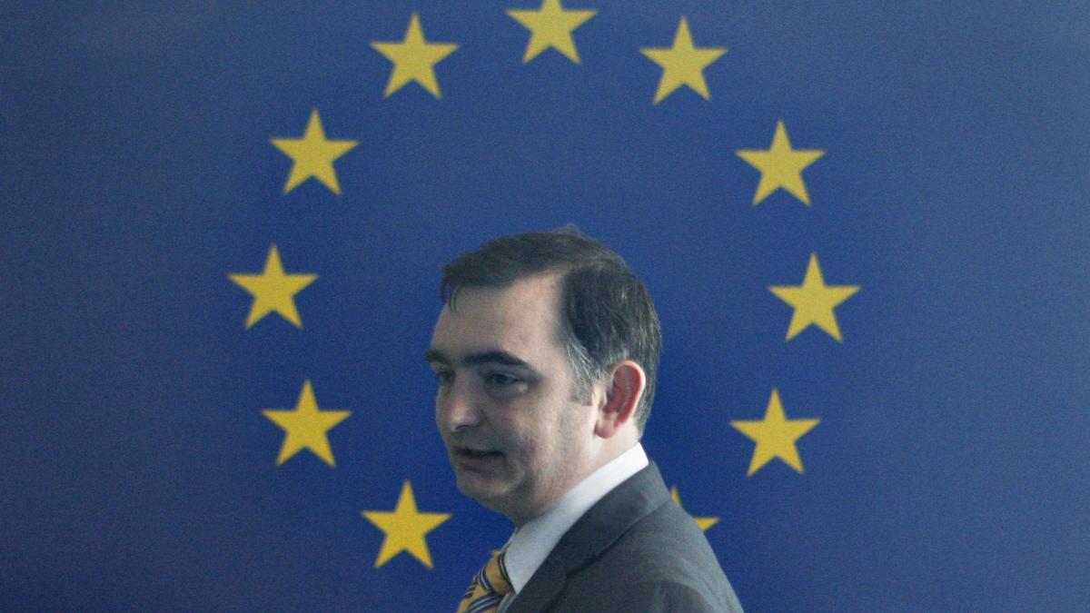 Inspectorii şcolari nu respectă legea