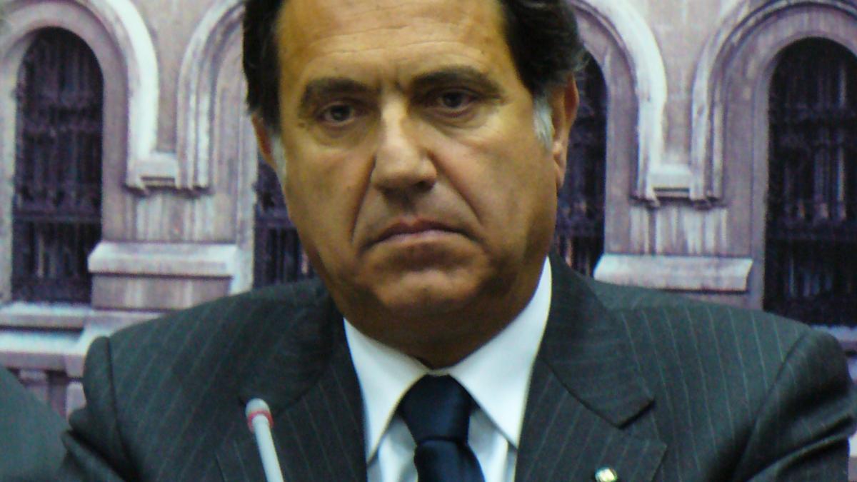 “Când spui român spui cetăţean de etnie romă”