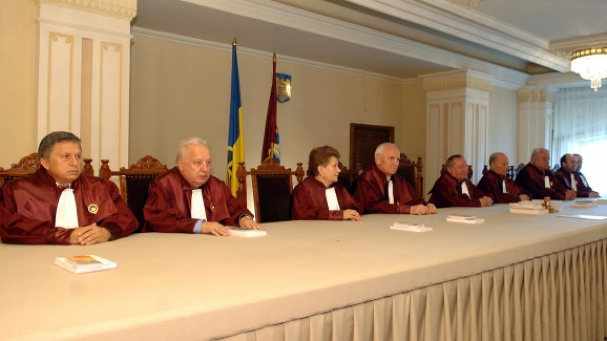 CCR, de partea Parlamentului