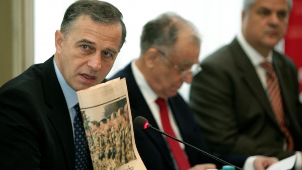 &Icirc;ntâlnire băgată la top secret 
