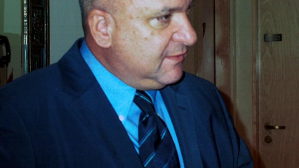 Fugiţi din ţară
