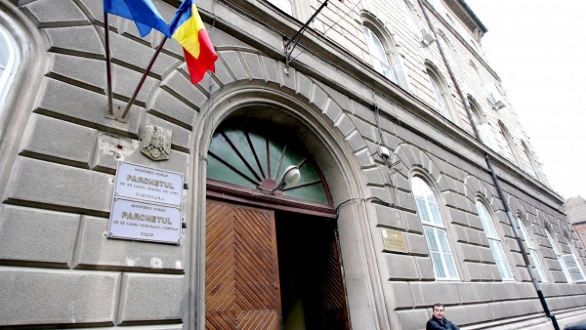 Infractori periculoşi, albiţi de procurori