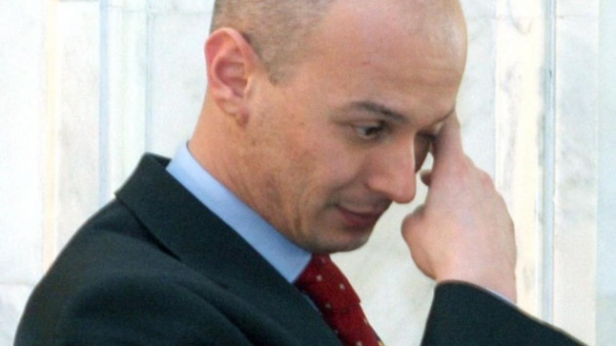 Atanasiu şi Vosganian, somaţi de să recupereze un prejudiciu făcut de guvernul Stolojan