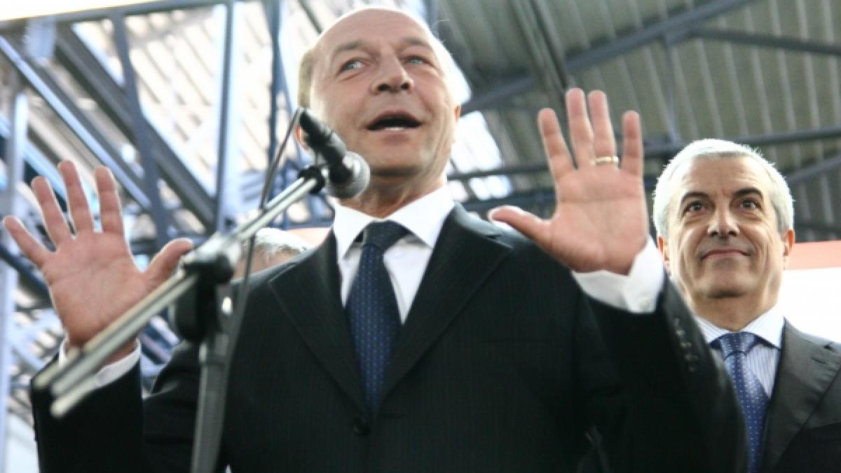 Băsescu a făcut circ şi la preluarea uzinei din Craiova