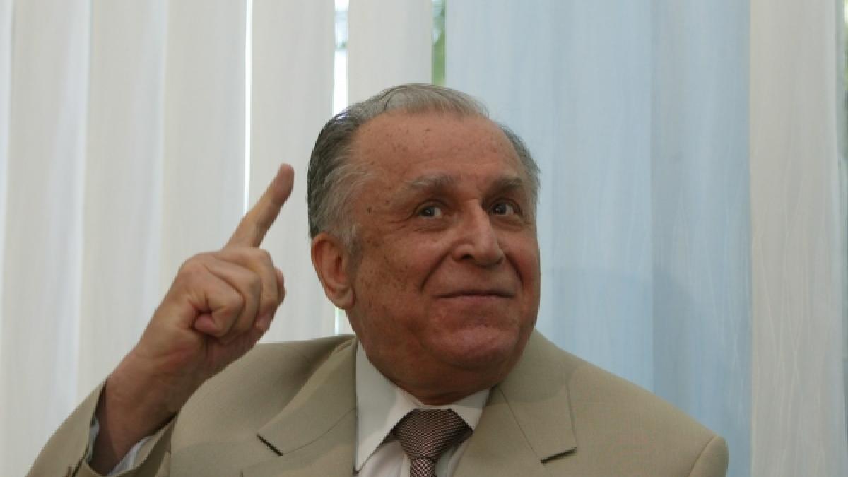 Iliescu, nervos: “Se ducea dracului de râpă ţara”