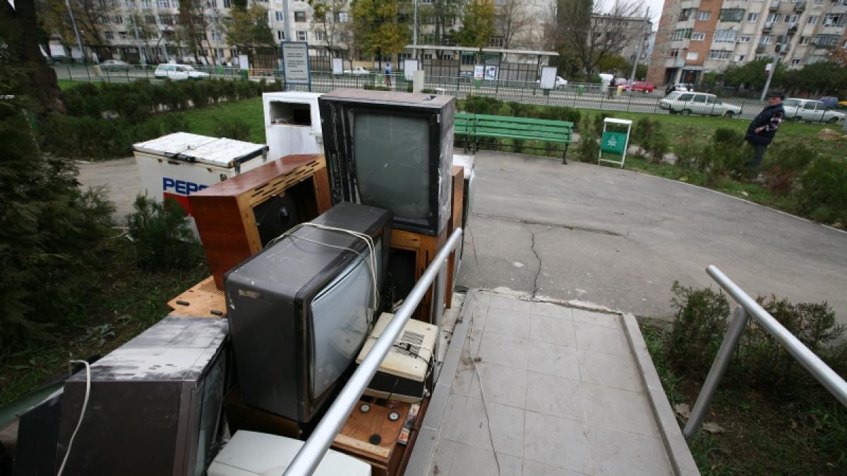 Stîngăcii de organizare la “Marea debarasare”