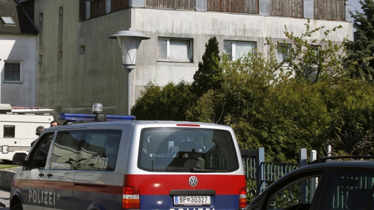 Cocteil "părintesc": tortură şi incest