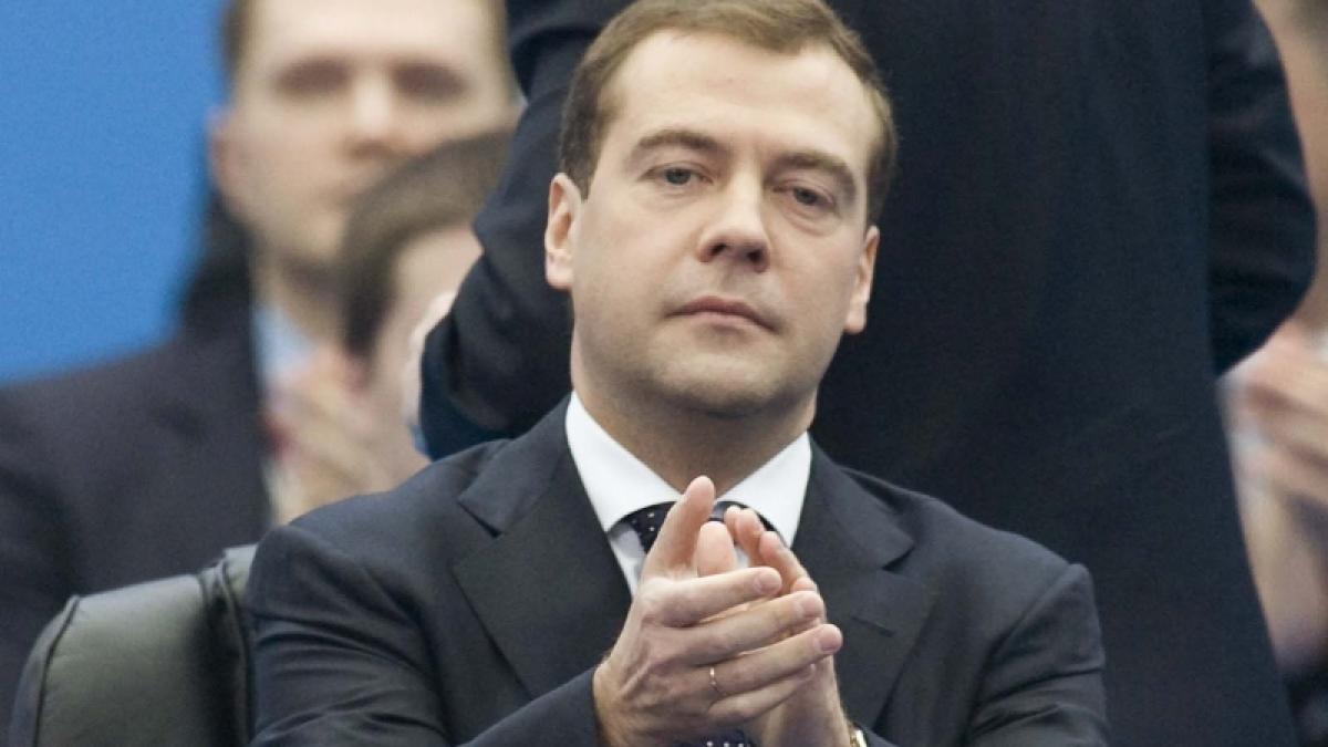 Moscova - Medvedev înscăunat