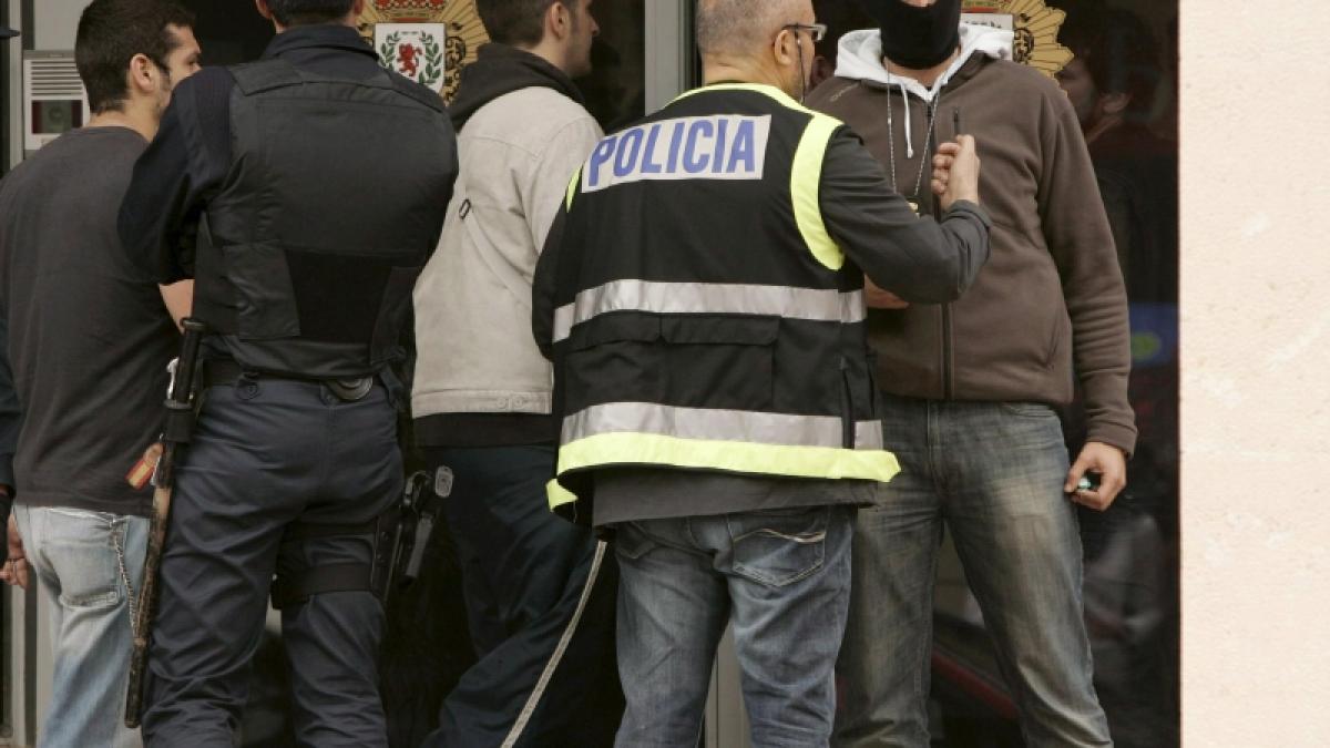 Curvele noastre, eroinele Spaniei