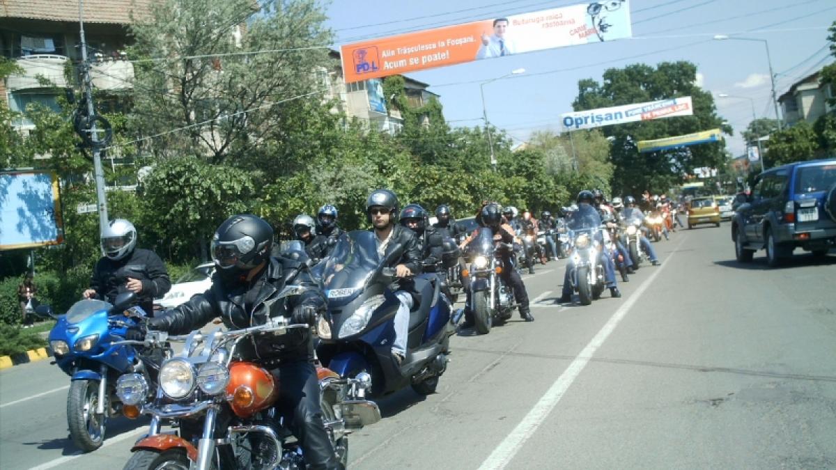 Marş de ziua motocicliştilor