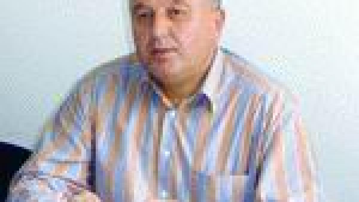 Alegeri- Rm. Vîlcea / Doi candidaţi la fotoliul de primar, internaţi în stare gravă