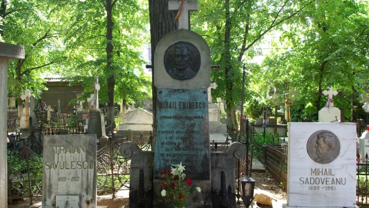 Restanţieri de pe lumea cealaltă