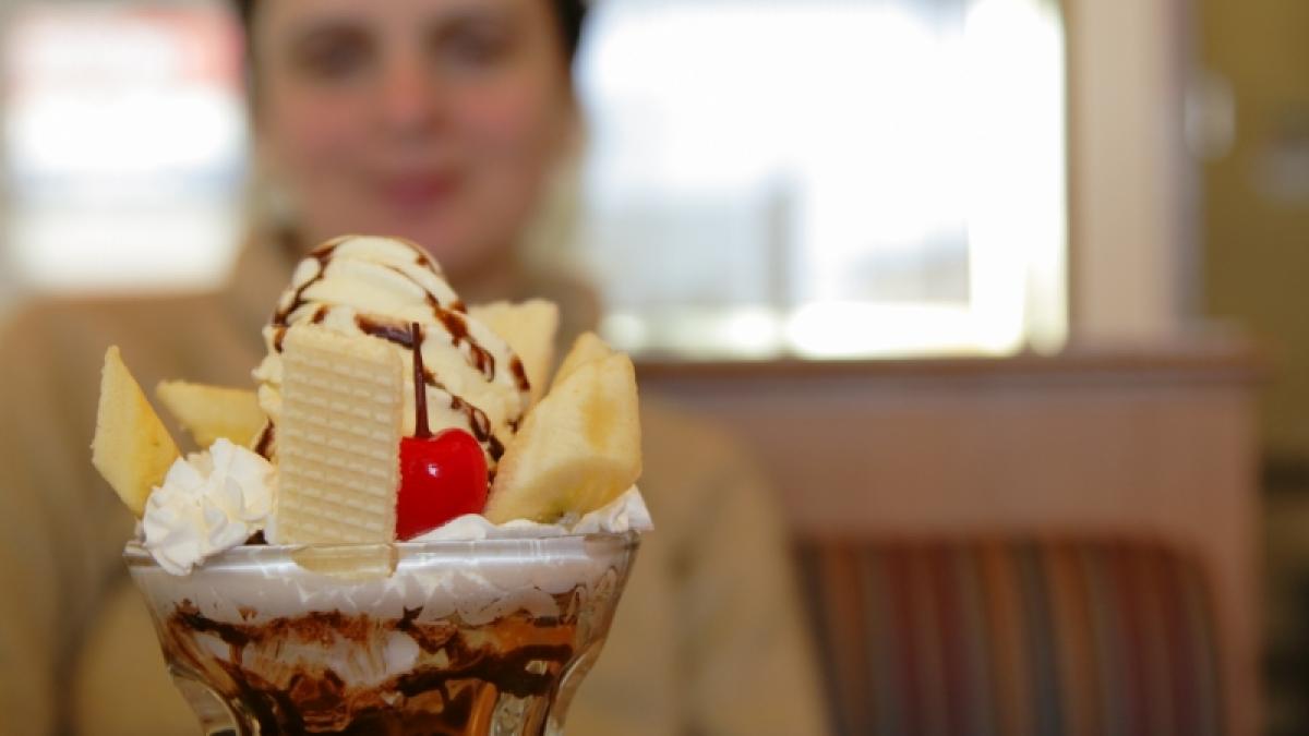 Ce ascunde pofta de dulce