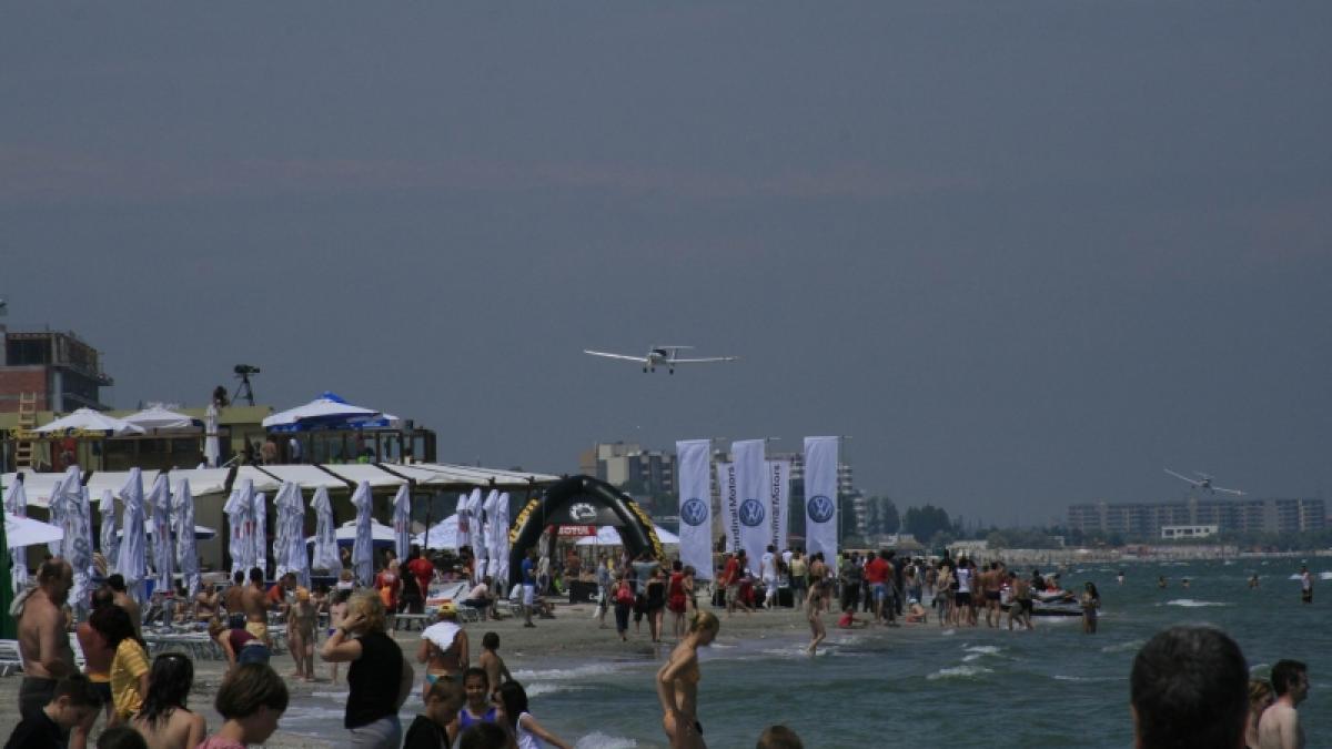 Show extrem pe cer, la Mamaia