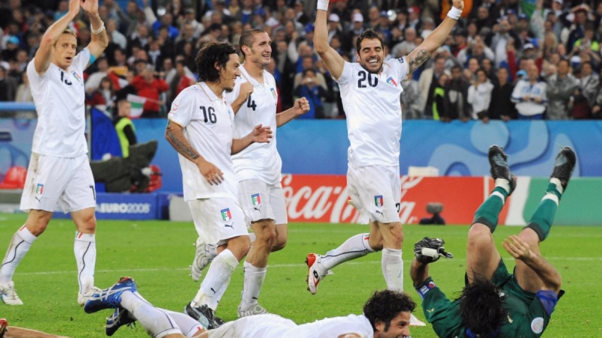 Fiestă cu măsură în tabăra Italiei