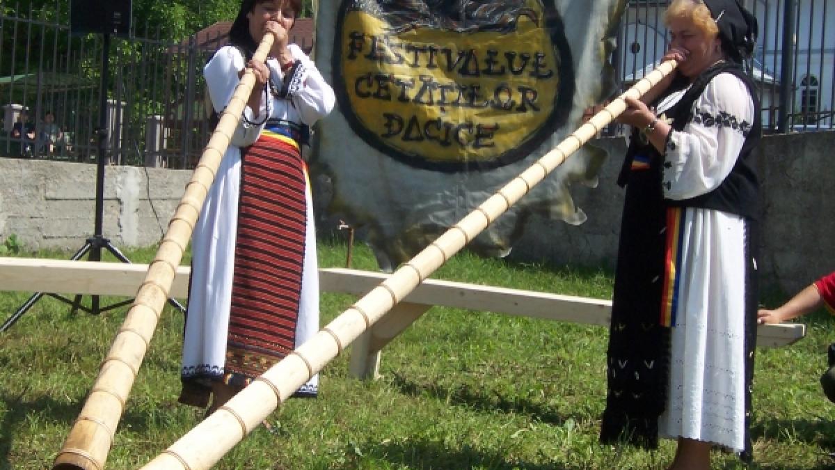 Cinci cetăţi dacice în lupta pentru glorie