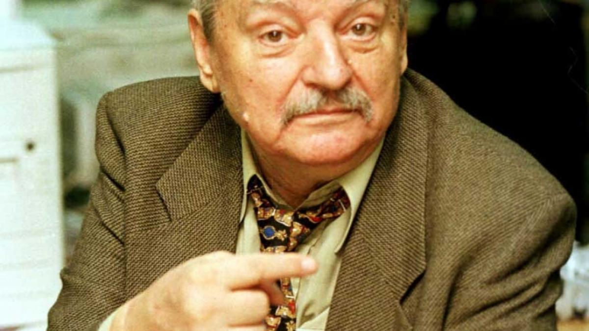Balonul rotund, EL, eternul