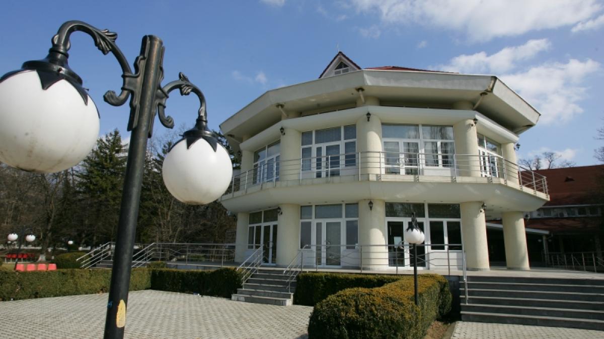 Tun la Astoria Snagov