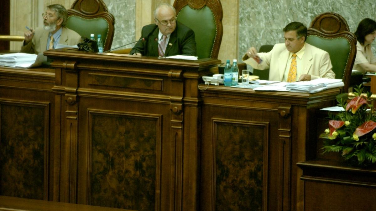 Instrument de manipulare