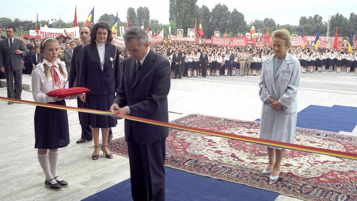 Casatoria lui Nicu Ceausescu