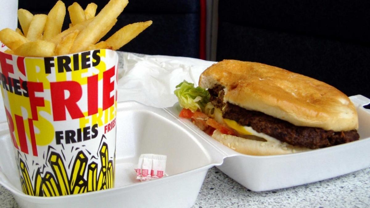Alarma - Produsele fast-food pot ucide