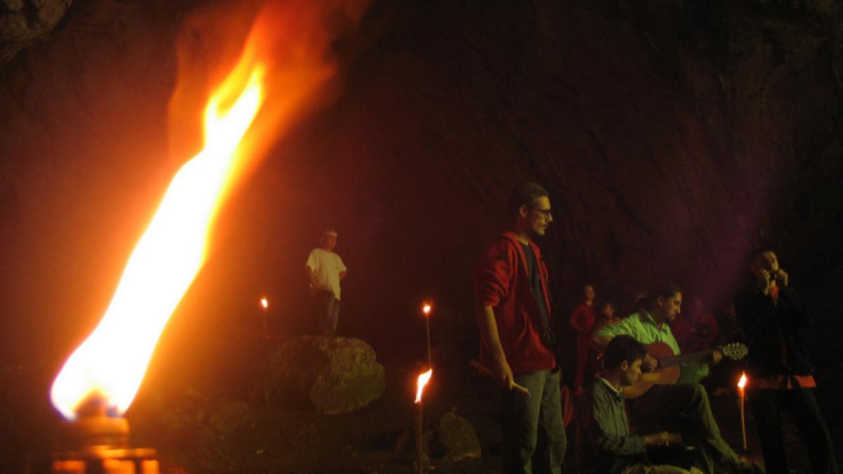 Om Bolnav in Pestera Bolii 