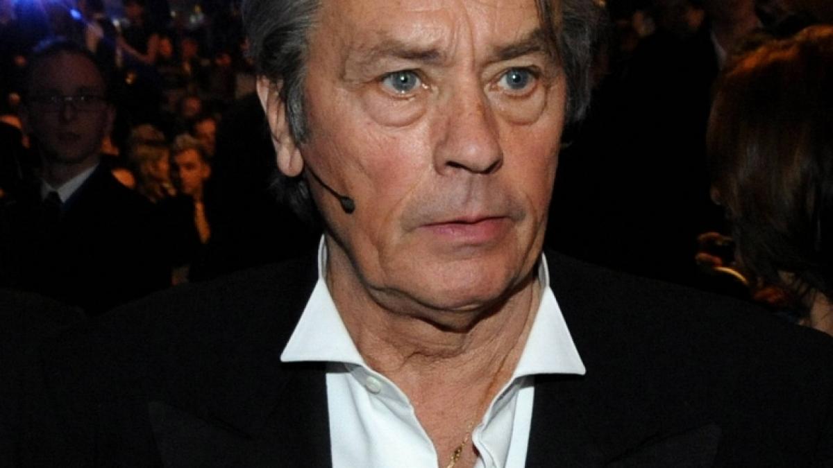 "Alain Delon? Care-i problema?!"