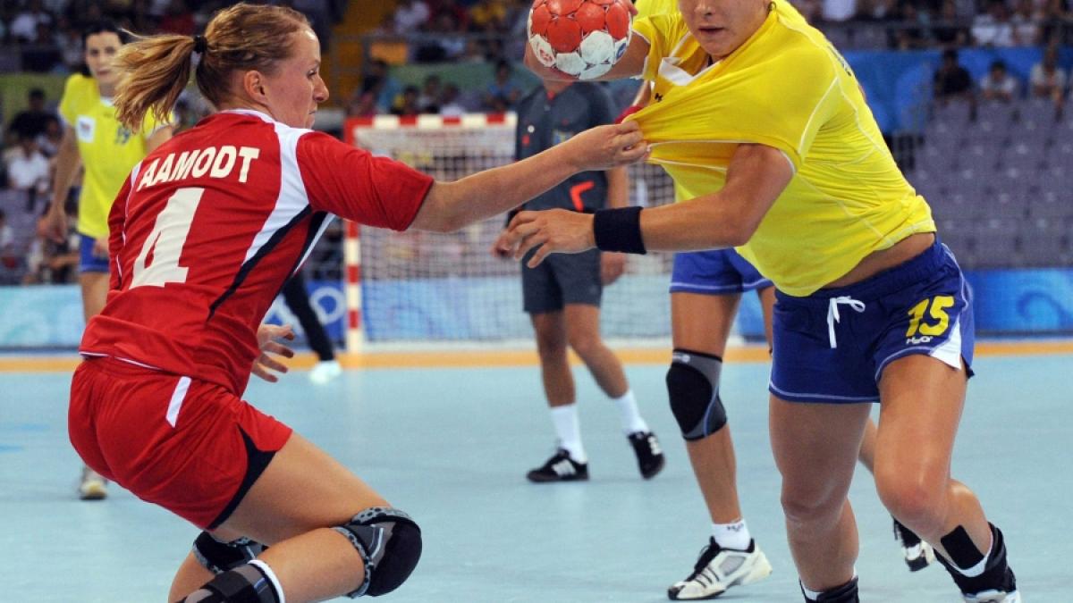 HANDBAL / Vom întîlni Ungaria
