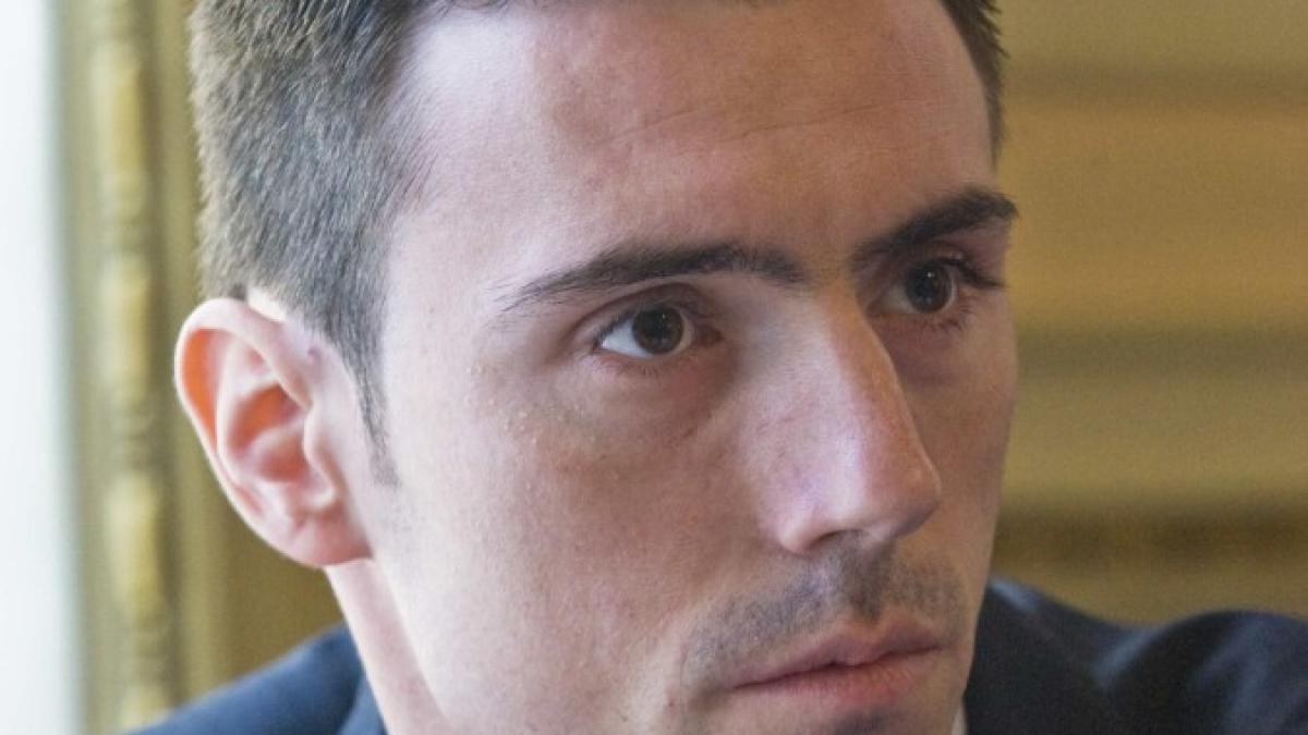 Studenţii ameninţă cu grevă generală