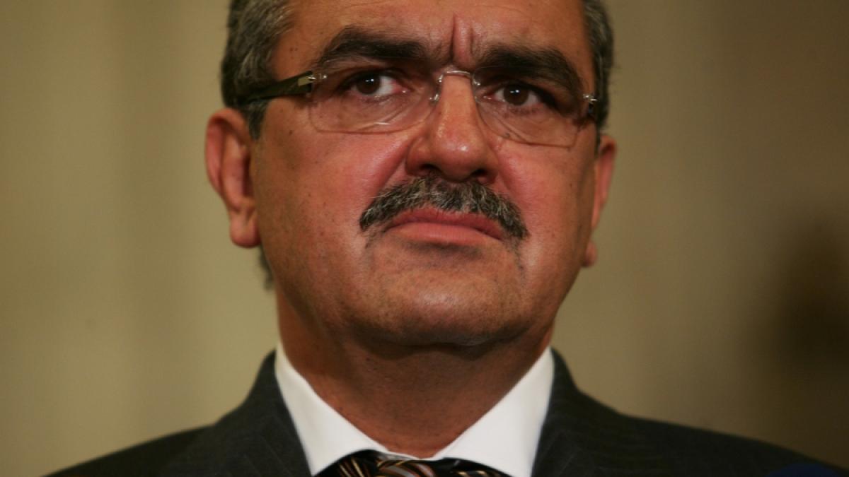 Camera deputaţilor: Mitrea a demisionat