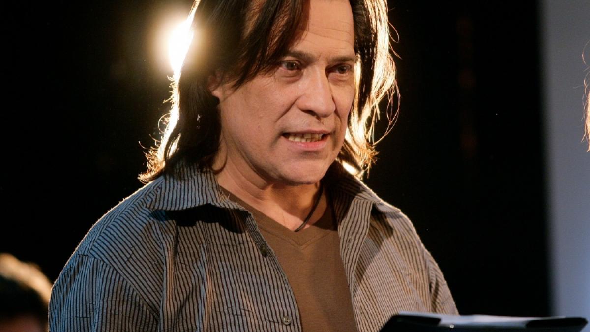 “Astăzi e ziua ta...”:Marius Bodochi.