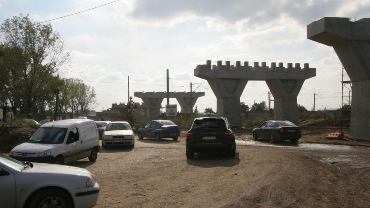 Fiţe, noroi şi praaaf, în Pipera-Tunari