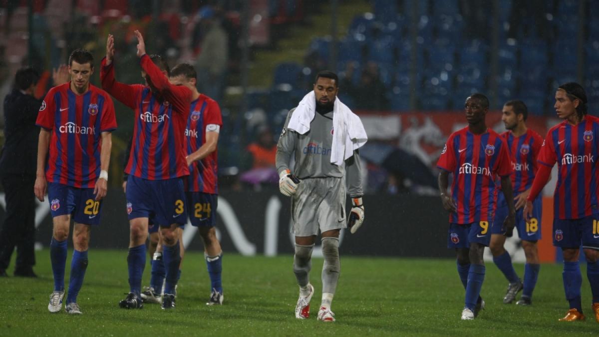 Steaua - Bayern Munchen: 0-1/ Fir-ar să fie de bare şi de tot! (VIDEO)