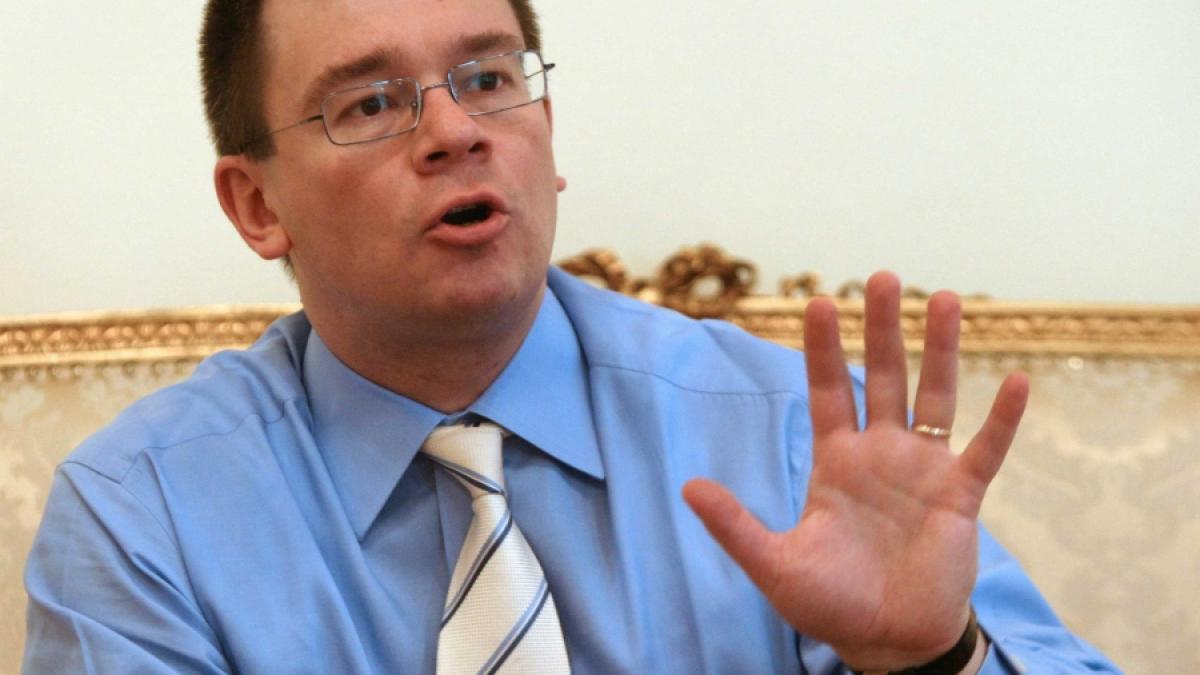 "ASTĂZI E ZIUA TA..." - Mihai Răzvan Ungureanu