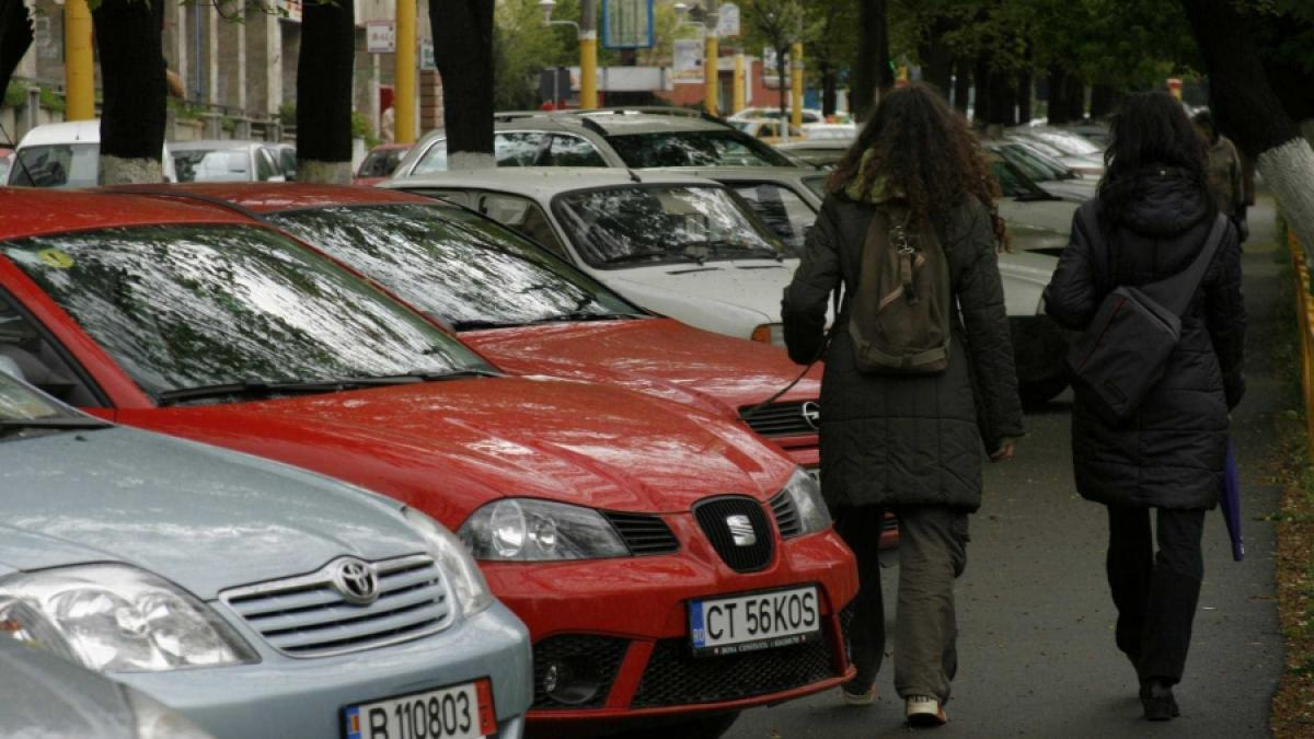 "CARACATIŢELE", &Icirc;N VOGĂ LA CONSTANŢA - Parcări doar pe hârtie