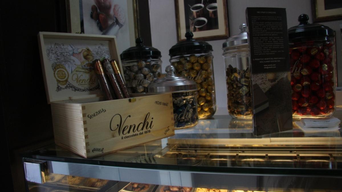Savoare italiană în Bucureşti