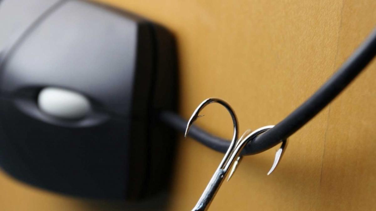 SECURITATE - Criza, un imbold pentru ţepe