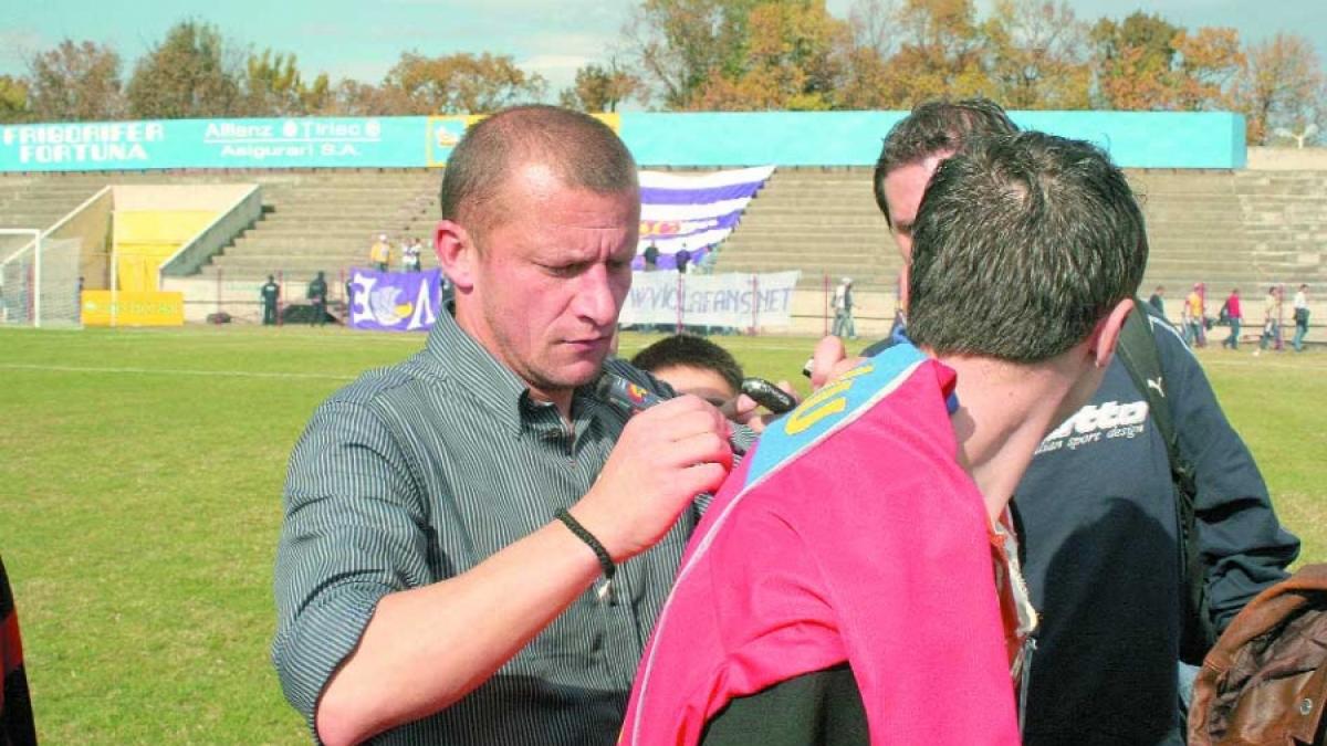 STEAUA - Dorinel ajunge luni. Obiectiv: Liga sau demisia