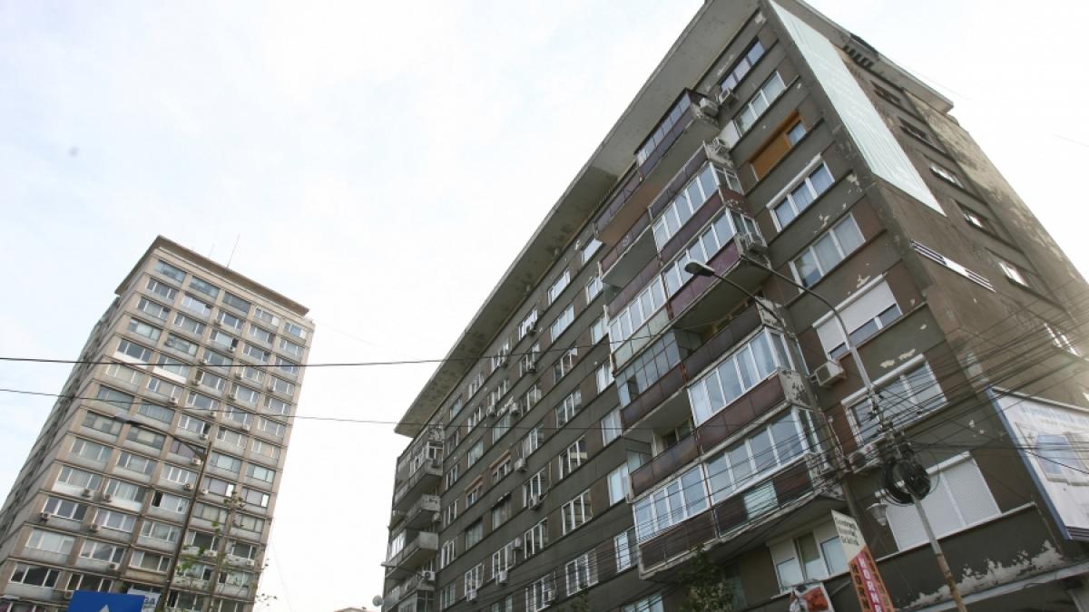 Lumea în criză/Valoarea proprietăţilor este în cădere liberă