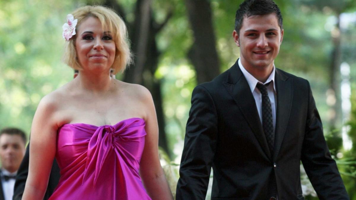 LA FEMININ / Obiceiuri multe şi uşoare în showbiz