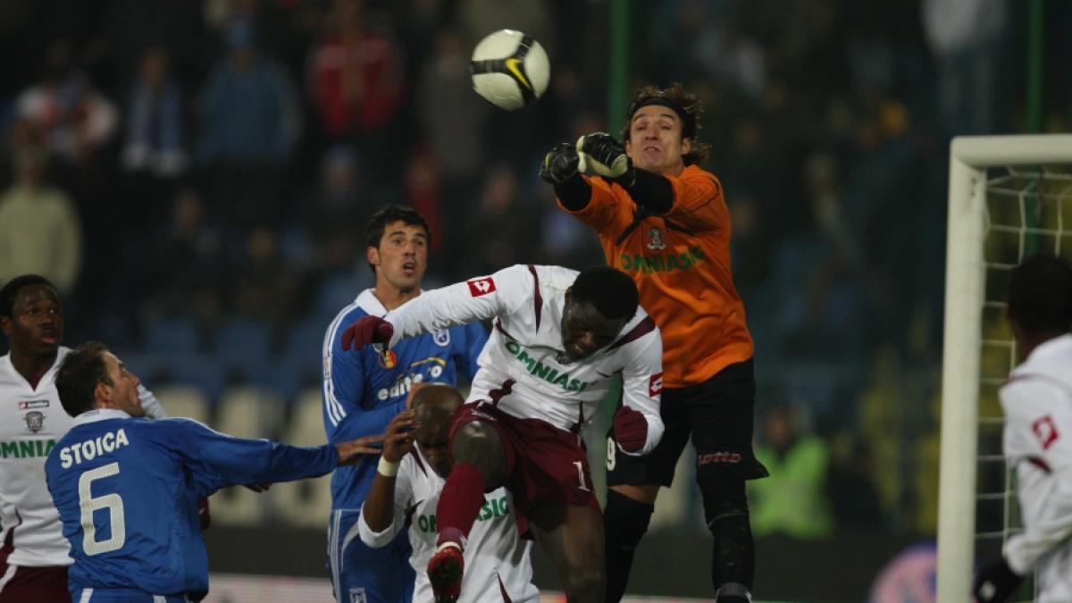 U CRAIOVA – RAPID 0-0 / Superioritatea Ştiinţei