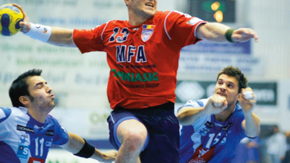 HANDBAL – LIGA CAMPIONILOR / Aşteaptă o minune