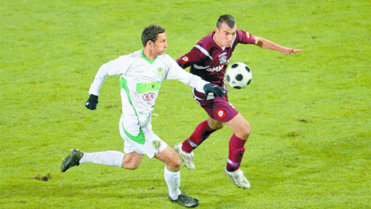 RAPID – FC VASLUI 2-2 / Ei singuri împotriva lor