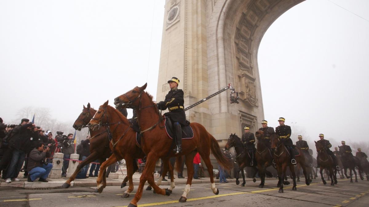 1 DECEMBRIE / România patrioată