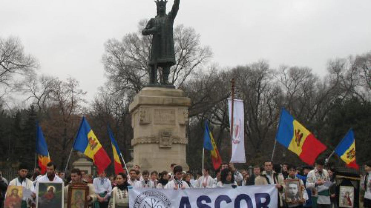 HORA UNIRII / Altercaţii la Chişinău