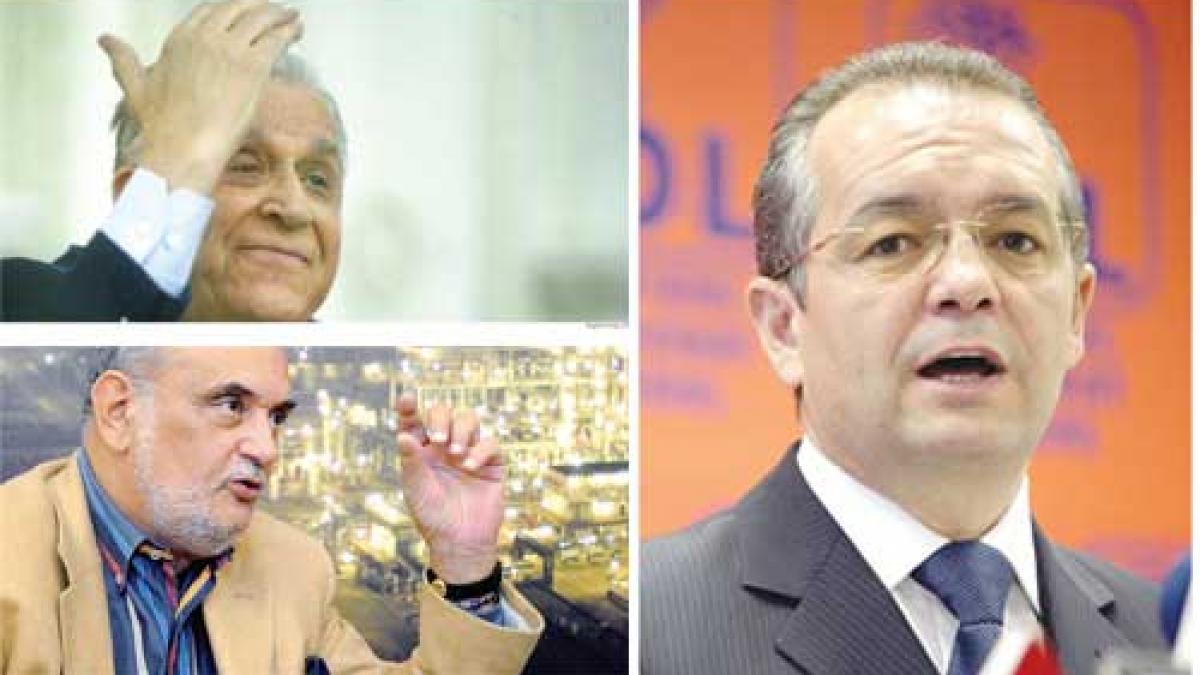 INVITAŢIE DE LA BĂSESCU  /  Partidele, chemate azi în Deal la consultări